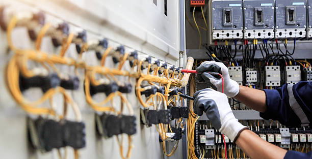 Professional Electrician technician working in Piedmont, OK